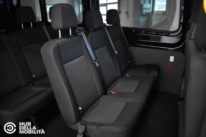 FORD Transit 330 2.0TDCi EcoBlue 150CV PL-TM Combi Trend